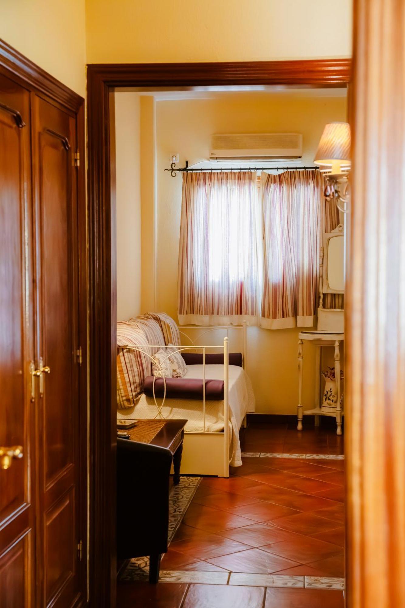 Escua Aparthotel Archidona Kültér fotó