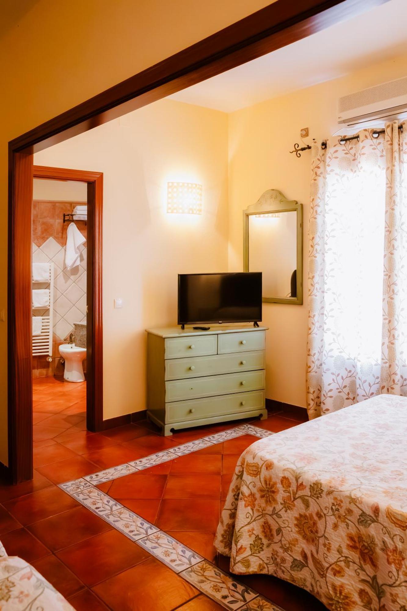 Escua Aparthotel Archidona Kültér fotó